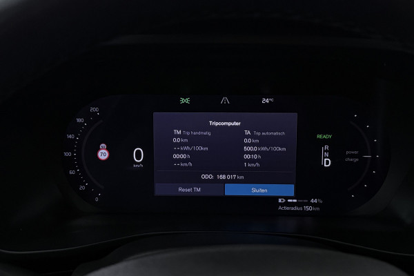 Volvo XC40 Recharge Ultimate 70 kWh (PANORAMADAK, SOH 92,5%, STUUR-/STOELVERWARMING, 360 CAMERA, DEALER ONDERHOUDEN, 1e EIGENAAR)