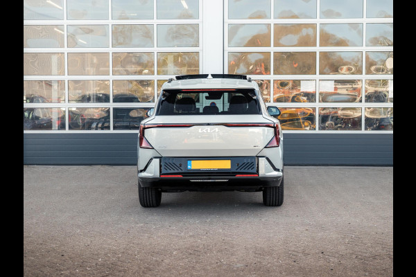 Kia EV5 GT-Line Business Edition 81.4 kWh Panorama dak | Elektrische achterklep | Stoel+Stuurverwarming | GT Line pakket |