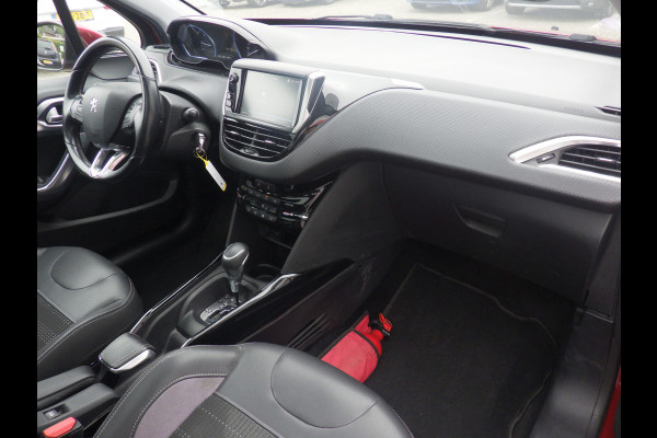 Peugeot 2008 1.2 Automaat Allure, Panodak, Camera, Cruise, Navi, Compleet!