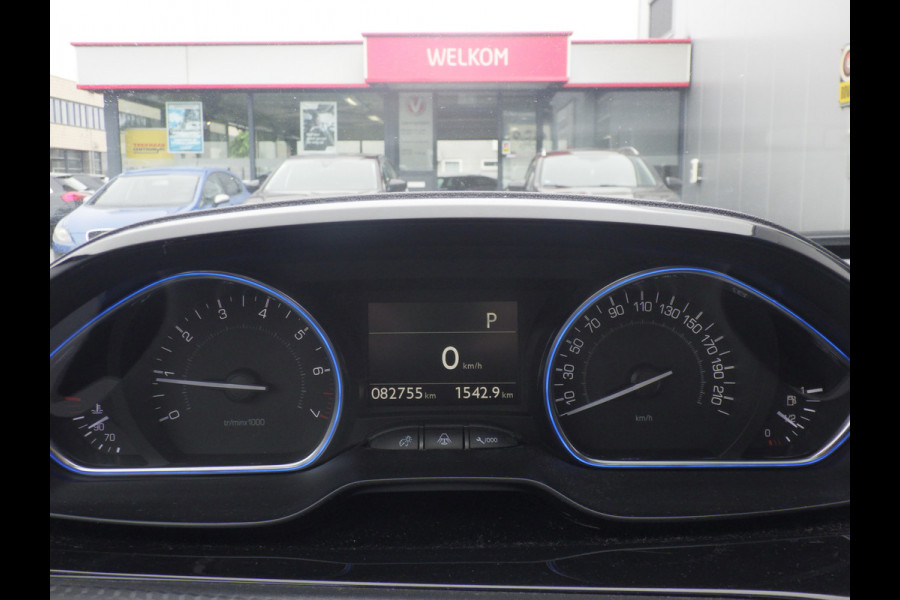 Peugeot 2008 1.2 Automaat Allure, Panodak, Camera, Cruise, Navi, Compleet!