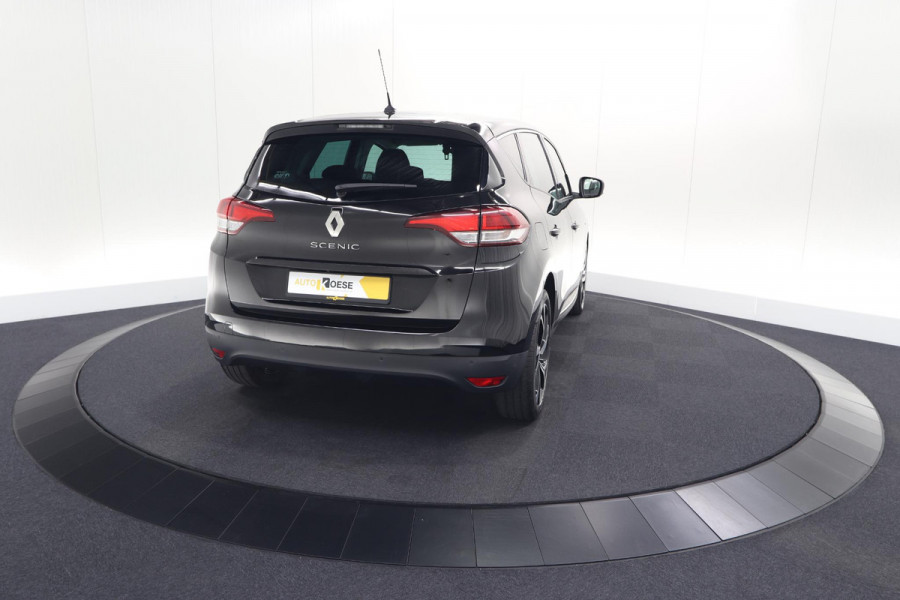 Renault Scénic TCe 140 EDC Limited | Camera | Stoelverwarming | Navigatie | Apple Carplay