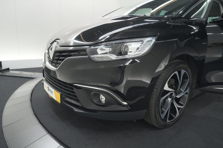 Renault Scénic TCe 140 EDC Limited | Camera | Stoelverwarming | Navigatie | Apple Carplay