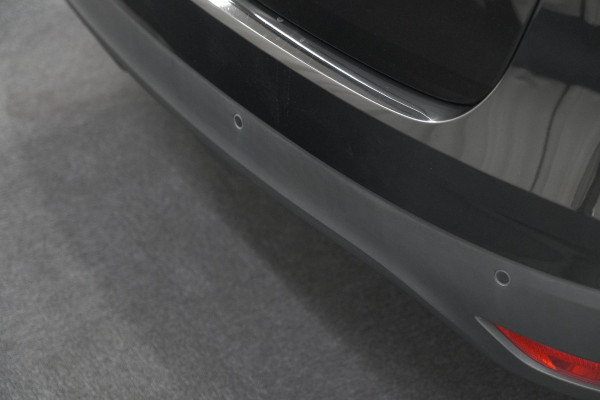 Renault Scénic TCe 140 EDC Limited | Camera | Stoelverwarming | Navigatie | Apple Carplay