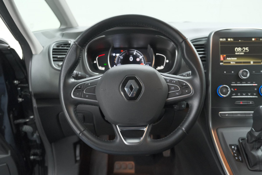 Renault Scénic TCe 140 EDC Limited | Camera | Stoelverwarming | Navigatie | Apple Carplay