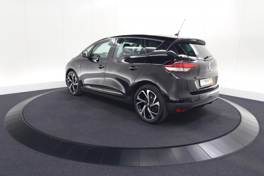 Renault Scénic TCe 140 EDC Limited | Camera | Stoelverwarming | Navigatie | Apple Carplay