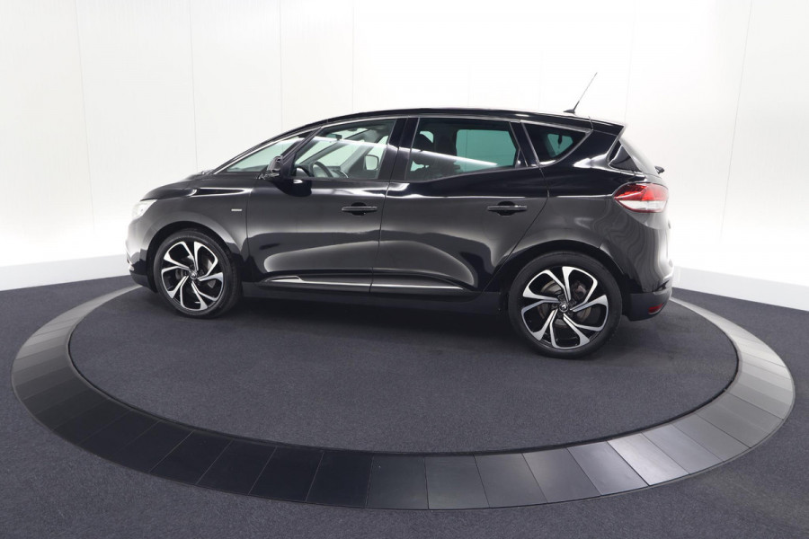 Renault Scénic TCe 140 EDC Limited | Camera | Stoelverwarming | Navigatie | Apple Carplay