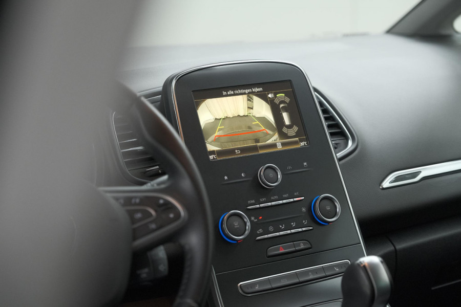 Renault Scénic TCe 140 EDC Limited | Camera | Stoelverwarming | Navigatie | Apple Carplay