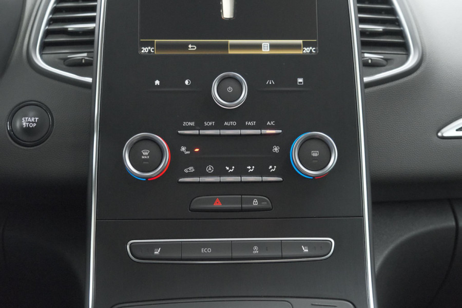 Renault Scénic TCe 140 EDC Limited | Camera | Stoelverwarming | Navigatie | Apple Carplay
