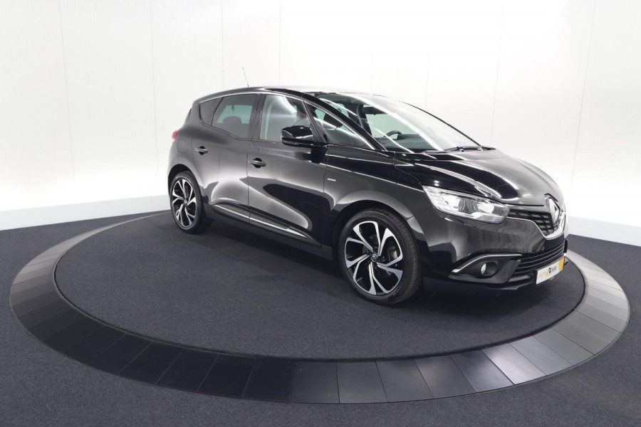 Renault Scénic TCe 140 EDC Limited | Camera | Stoelverwarming | Navigatie | Apple Carplay
