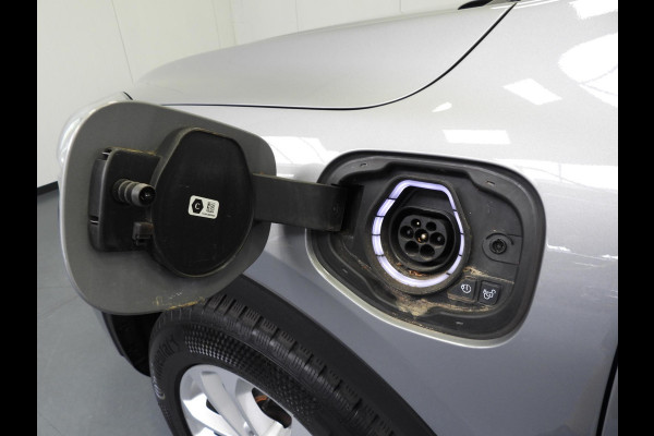 Ford Kuga 2.5 PHEV Plug-In Titanium NAVI/CAMERA/CLIMA/CRUISE/17"LMV!