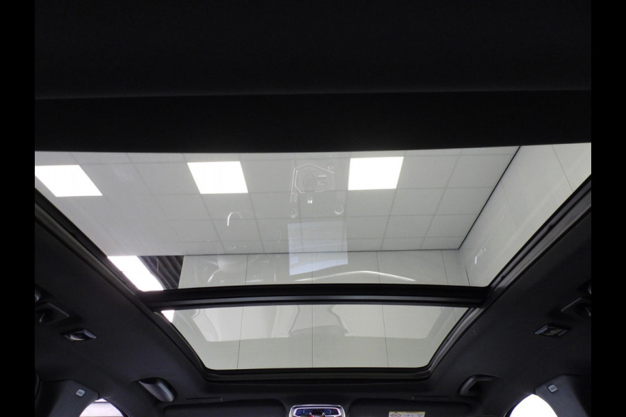 Lynk & Co 01 1.5 PHEV BlackLine ZWARTE HEMEL/360CAM/SCHUIFDAK/LED/20"LMV!