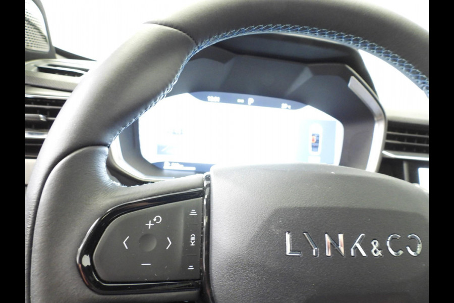 Lynk & Co 01 1.5 PHEV Plug-In ZWARTE HEMEL/360CAM/SCHUIFDAK/LED/20"LMV!