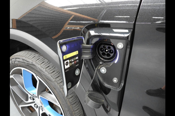 Lynk & Co 01 1.5 PHEV Plug-In ZWARTE HEMEL/360CAM/SCHUIFDAK/LED/20"LMV!