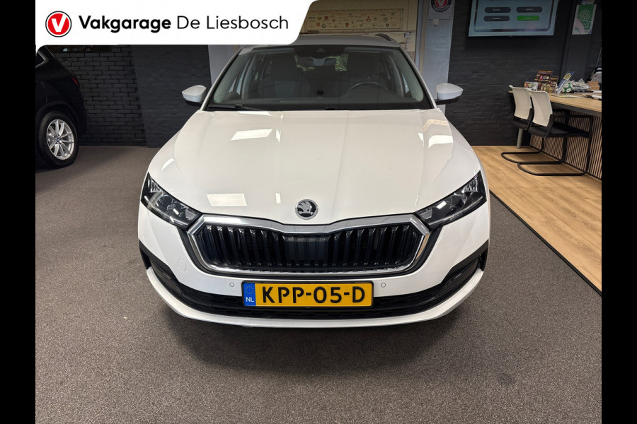 Škoda Octavia Combi 1.4 TSI iV PHEV Business Edition / Navigatie / carplay / cruisecontrol /dealer onderhouden