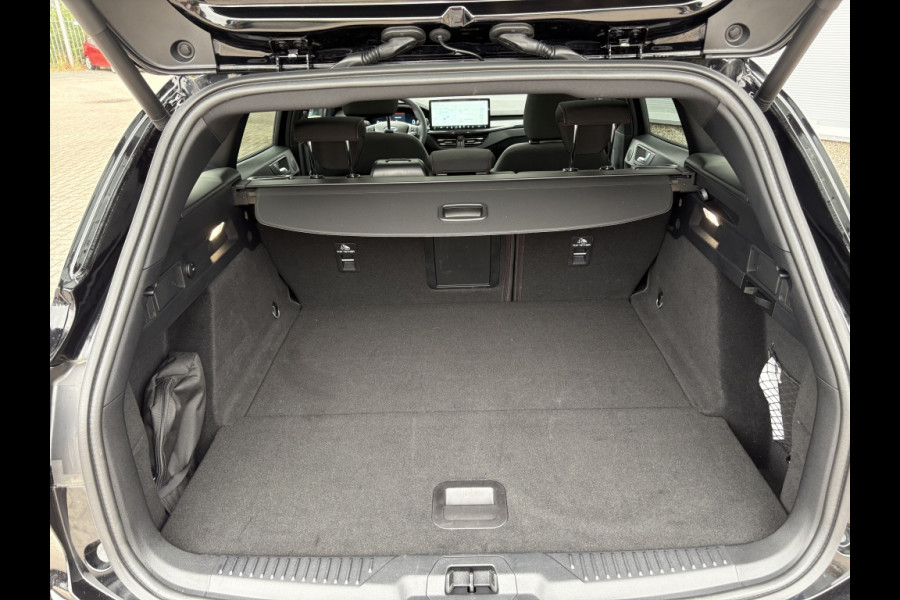 Ford FOCUS Wagon 1.0 EBH ST Line X 155pk DRIVERPACK! PANODAK! WINTERPACK! B&O