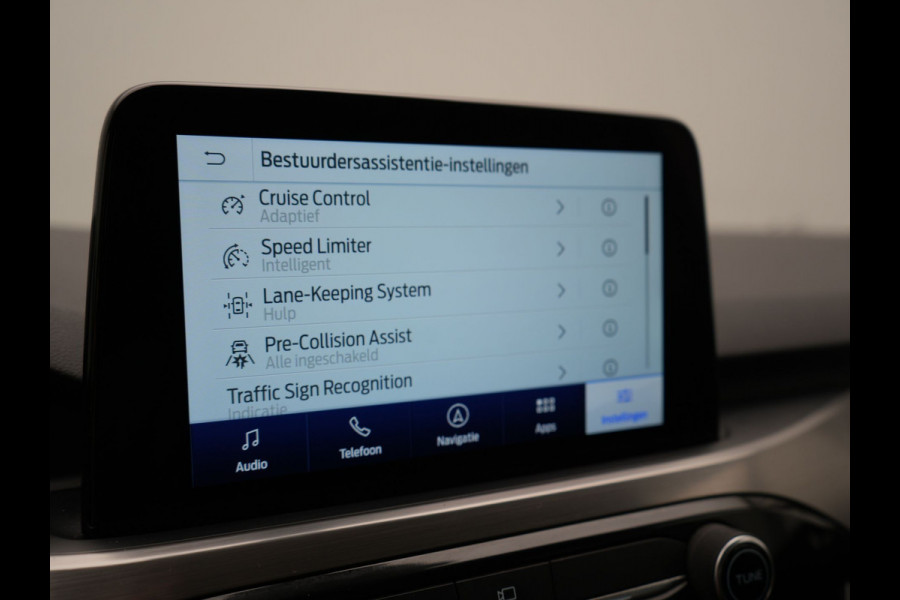 Ford Kuga 2.5 Titanium PHEV 225pk Dealer O.H. | Adaptive Cruise | 360 Camera | Dodehoek Detectie | Navigatie Full Map | 18"L.M | DAB | Plug In Hybrid |