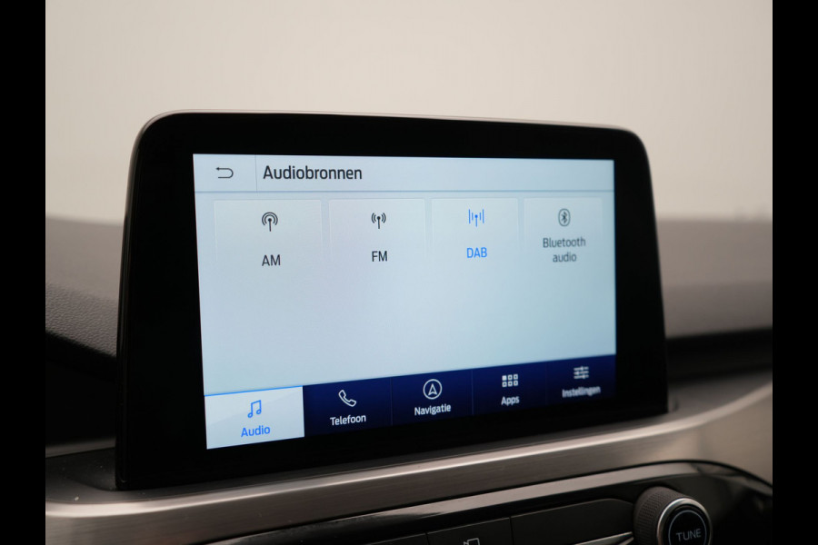 Ford Kuga 2.5 Titanium PHEV 225pk Dealer O.H. | Adaptive Cruise | 360 Camera | Dodehoek Detectie | Navigatie Full Map | 18"L.M | DAB | Plug In Hybrid |