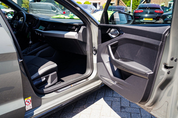 Audi A1 Sportback 40 TFSI edition one | Bang & Olufsen | Camera | Sfeer verlichting | Digitaal dashboard