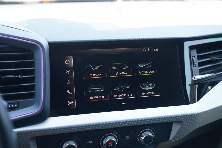 Audi A1 Sportback 40 TFSI edition one | Bang & Olufsen | Camera | Sfeer verlichting | Digitaal dashboard