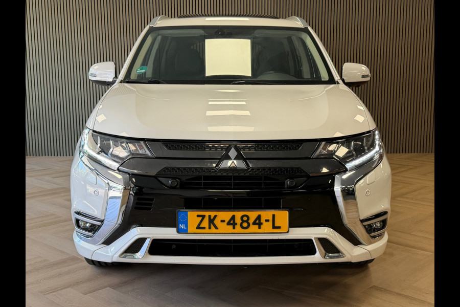 Mitsubishi Outlander 2.4 PHEV Intense+ AUT. PLUG-IN SCHUIFDAK CAMERA PDC CRUISE KEYLESS-GO STOEL/STUURVERWARMING