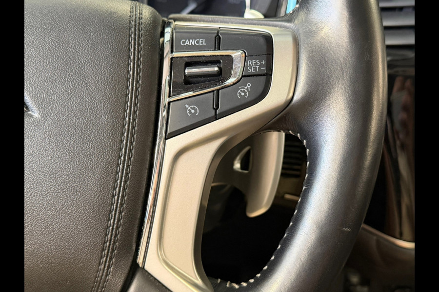 Mitsubishi Outlander 2.4 PHEV Intense+ AUT. PLUG-IN SCHUIFDAK CAMERA PDC CRUISE KEYLESS-GO STOEL/STUURVERWARMING