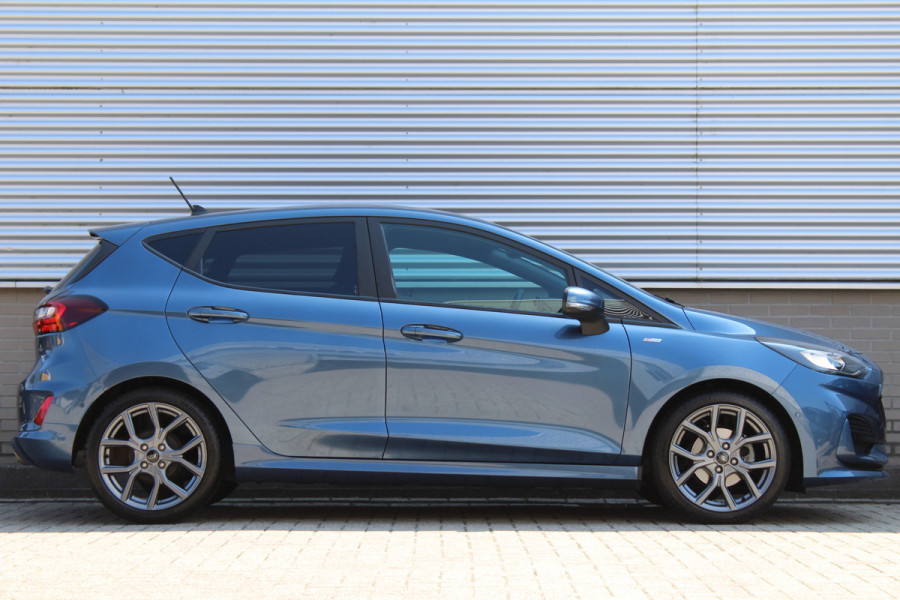 Ford Fiesta 1.0 EcoBoost Hybrid 125PK ST-Line X | Trekhaak | B&O | Winterpack | Navigatie | Cruise control