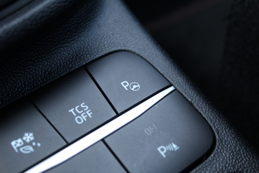 Ford Fiesta 1.0 EcoBoost Hybrid 125PK ST-Line X | Trekhaak | B&O | Winterpack | Navigatie | Cruise control