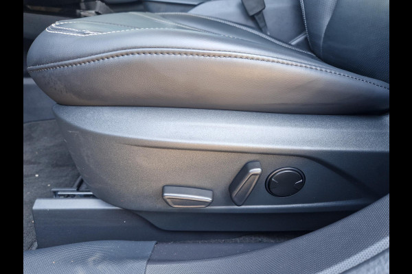 Ford Mustang Mach-E Extended AWD 98 kWh | maar 17435 KM! | Panoramadak | B&O | Lederen bekleding | 20 inch LMV incl rode remklauwen | Electrische achterklep | Elect.stoelverstelling + memo