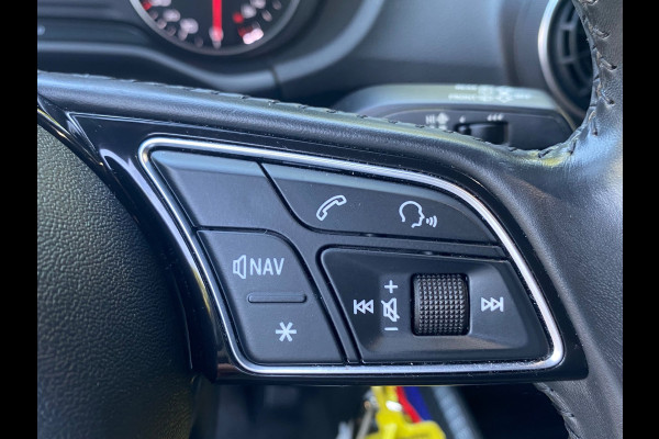 Audi Q2 30TSI NAVI/AMBIANCE/CRUISE/MATRIX/PDC/18INCH