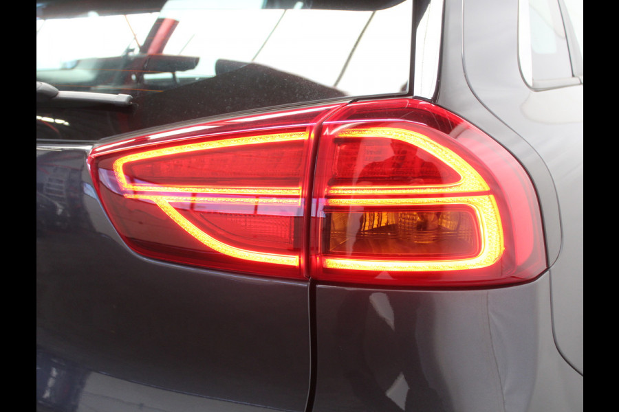 Kia Niro 1.6 GDi PHEV DynamicPlusLine CARPLAY | CLIMATE | ADAPCRUISE | DAB | NAVI | STOEL/STUURVERW | LMV16 | CAMERA | LED | LEER/STOF