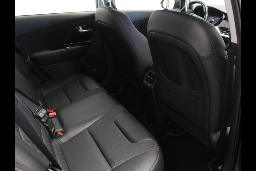 Kia Niro 1.6 GDi PHEV DynamicPlusLine CARPLAY | CLIMATE | ADAPCRUISE | DAB | NAVI | STOEL/STUURVERW | LMV16 | CAMERA | LED | LEER/STOF