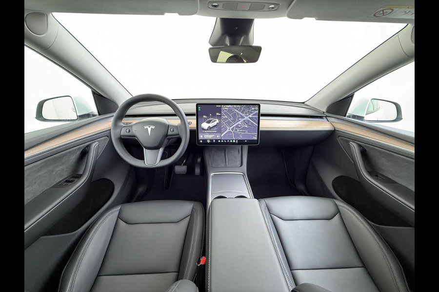 Tesla Model Y Long Range RWD 75 kWh LONG RANGE AWD FSD! VAN: 46.900,- VOOR: 43.877,- | FULL SELF DRIVE OP DE AUTO (UNIEK, GEEN ABONNEMENT MAAR GEKOCHT )|