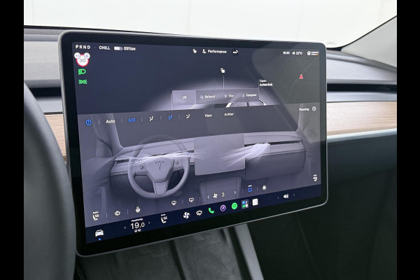 Tesla Model Y Long Range RWD 75 kWh LONG RANGE AWD FSD! VAN: 46.900,- VOOR: 43.877,- | FULL SELF DRIVE OP DE AUTO (UNIEK, GEEN ABONNEMENT MAAR GEKOCHT )|