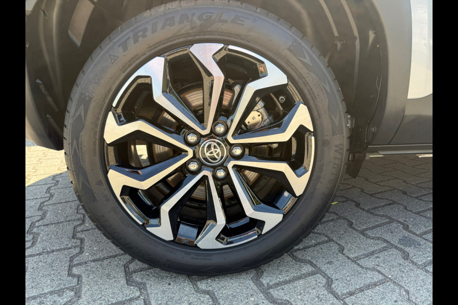 Toyota Yaris Cross 1.5 Hybrid 115 Dynamic Plus Automaat VOL OPTIES (BOVAG/RIJKLAARPRIJS)