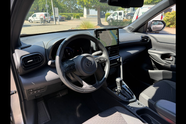 Toyota Yaris Cross 1.5 Hybrid 115 Dynamic Plus Automaat VOL OPTIES (BOVAG/RIJKLAARPRIJS)