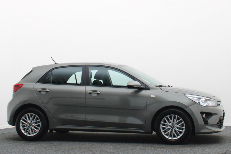 Kia Rio 1.0 T-GDi MHEV DynamicLine Airco, Cruise, Apple Carplay, Camera, DAB, PDC, Elektrisch Pakket, 15''