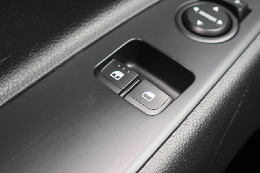 Kia Rio 1.0 T-GDi MHEV DynamicLine Airco, Cruise, Apple Carplay, Camera, DAB, PDC, Elektrisch Pakket, 15''