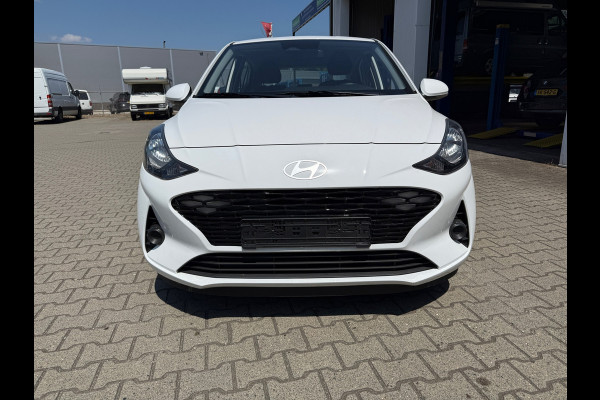 Hyundai i10 1.0 Premium Automaat (BOVAG/RIJKLAARPRIJS)