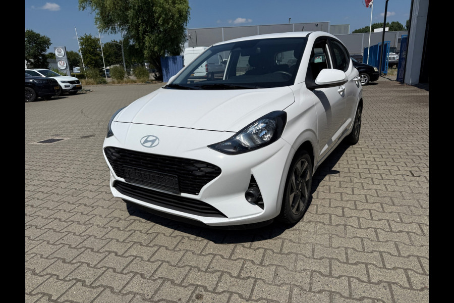 Hyundai i10 1.0 Premium Automaat (BOVAG/RIJKLAARPRIJS)