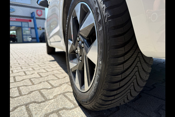 Hyundai i10 1.0 Premium Automaat (BOVAG/RIJKLAARPRIJS)