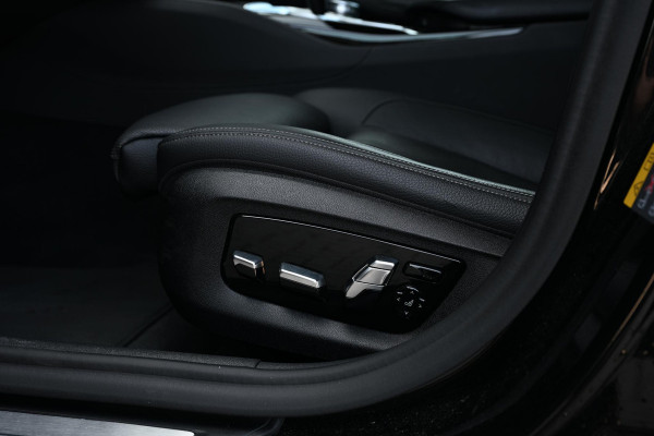 BMW 5 Serie 530e iPerformance High Executive | Panoramadak | HUD | 360 Camera | HIFI | Ambiance Interieur | Stoelverwarming + Ventilatie | Memory Seats | Keyless Entry |