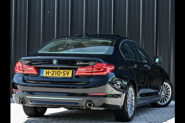 BMW 5 Serie 530e iPerformance High Executive | Panoramadak | HUD | 360 Camera | HIFI | Ambiance Interieur | Stoelverwarming + Ventilatie | Memory Seats | Keyless Entry |