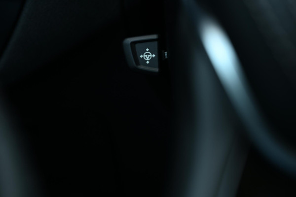 BMW 5 Serie 530e iPerformance High Executive | Panoramadak | HUD | 360 Camera | HIFI | Ambiance Interieur | Stoelverwarming + Ventilatie | Memory Seats | Keyless Entry |