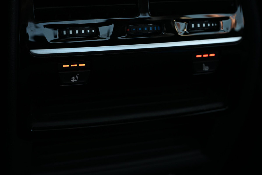 BMW 5 Serie 530e iPerformance High Executive | Panoramadak | HUD | 360 Camera | HIFI | Ambiance Interieur | Stoelverwarming + Ventilatie | Memory Seats | Keyless Entry |