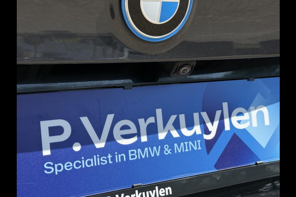 BMW X3 xDrive30e M SPORT | SPORTREMMEN ROOD | PANORAMA | TREKHAAK | ADAPTIEF ONDERSTEL | CAMERA | KEYLESS |
