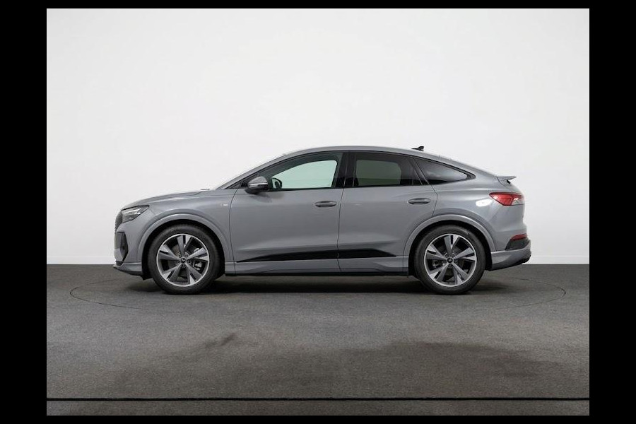 Audi Q4 Sportback e-tron S edition 63 kWh 204 pk | Techniekpakket plus | Optiekpakket zwart-glanzend | S line leder-kunstleder zwart |