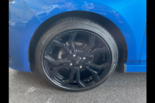 Ford Fiesta 1.0 EcoBoost ST Line Navigatie Parkeersensoren Bluetooth Cruise Control DAB Climate Control Lichtmetalen Velgen