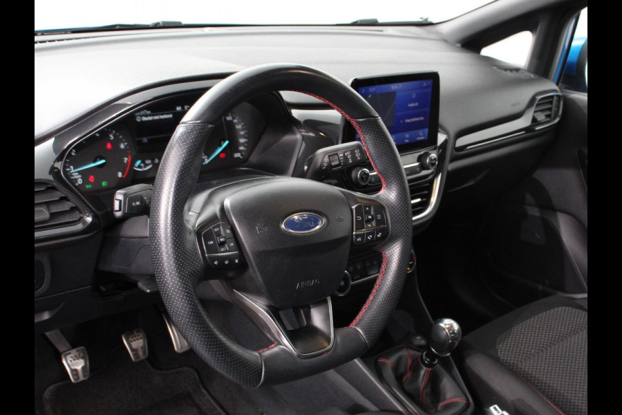 Ford Fiesta 1.0 EcoBoost ST Line Navigatie Parkeersensoren Bluetooth Cruise Control DAB Climate Control Lichtmetalen Velgen