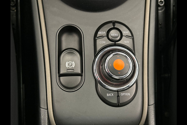 MINI Countryman 1.5 Cooper Chili | Dealer Ondh. | PDC |Leder | Cruise/Control | Climate/Control | Navigatie | Carplay |