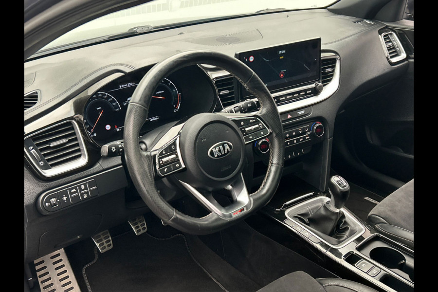 Kia ProCeed 1.4 T-GDI GT-Line | Origineel NL | Panoramadak | Lane-Assist | Carplay | Camera | Keyless | Stoel/Stuur Verwarming |